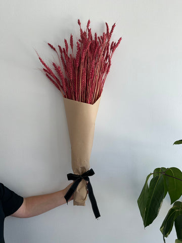 Dried Wheat Bouquet -bright red grande